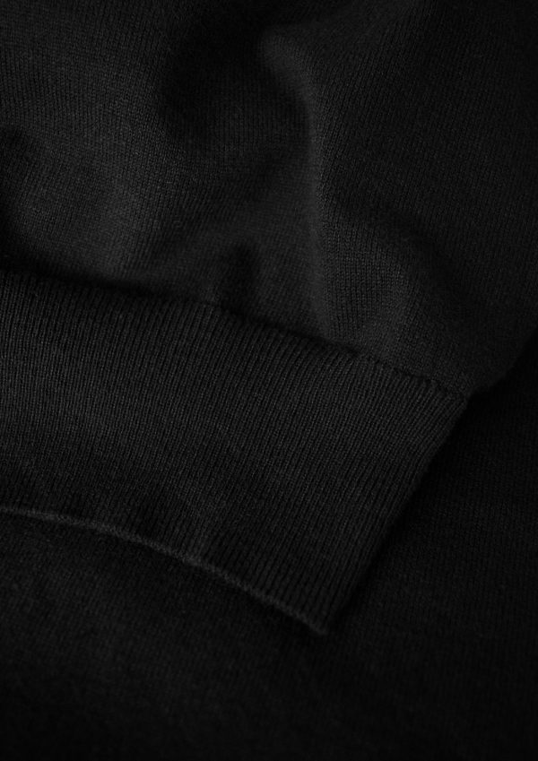 brighton v neck men black closeup 1 yippenco textiles